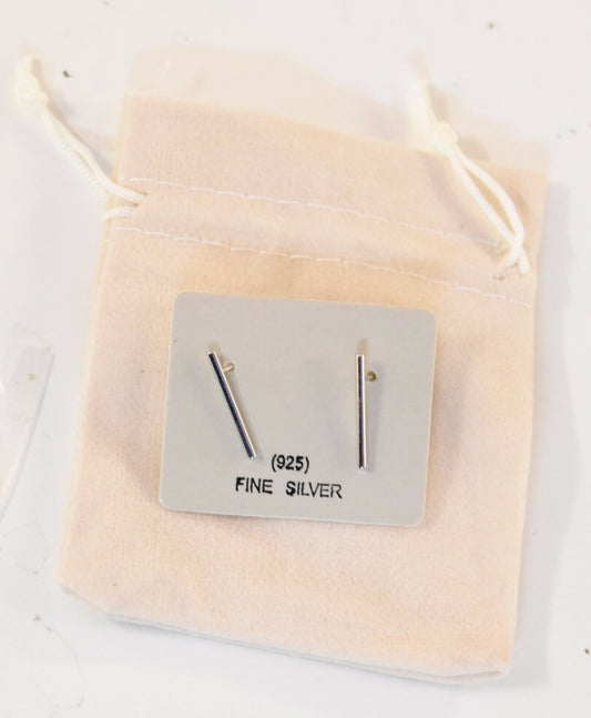 Women's Girls Classic 925 Sterling Silver Earrings (Gift Pouch) Rod Studs Stud