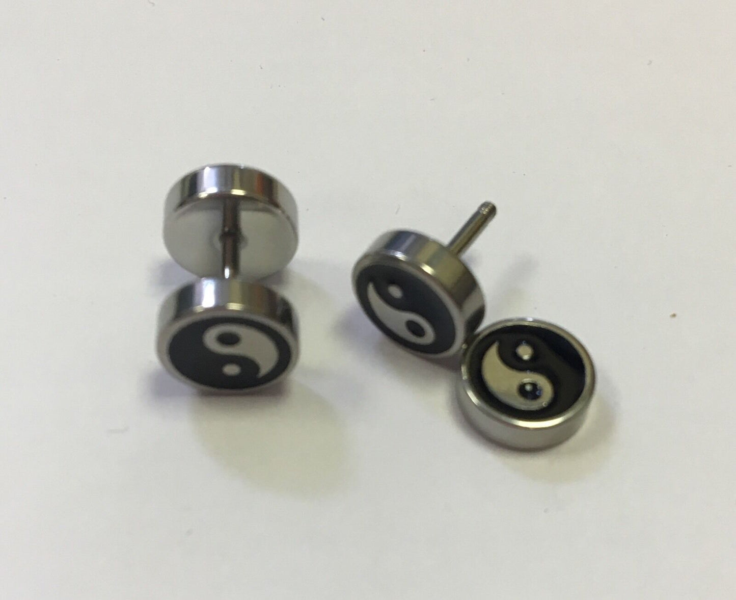 Pair Men's Women's Stainless Steel Silver Black Ying Yang Screw Plug Earrings