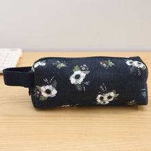 Load image into Gallery viewer, Portable Canvas Pencil Case