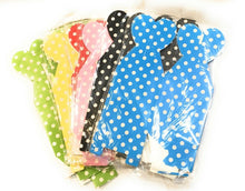 Load image into Gallery viewer, 6 Kids Birthday Party Bag Boxes - Wedding Favour Cake Box / Polka Dot Heart -UK