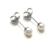 Load image into Gallery viewer, 925 Sterling Silver Genuine Cultured Freshwater Pearl Stud Earrings Studs Gift