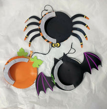 Load image into Gallery viewer, 3 x Halloween Paper 3D Hanging Decorations Set Spider Bat Pumpkin UK
