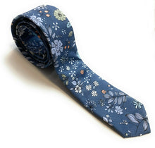 Load image into Gallery viewer, High Quality Luxury 100% Cotton Men's Floral Flowers Party Tie - Summer Blooms