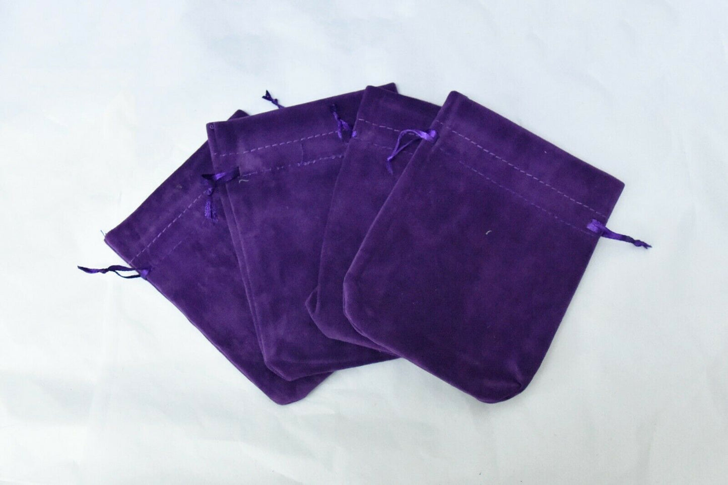 Soft Velvet Purple Drawstring Gift Pouch for Jewelry Gifts and Coins 13x10cm