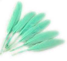 Load image into Gallery viewer, 50 x Goose Feathers Pack, 10 - 15cm Arts &amp; Crafts Fancy Dress Making Feather UK