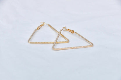 Gold Hoop Earrings Women's Pierced Jewelry in Varied Shapes